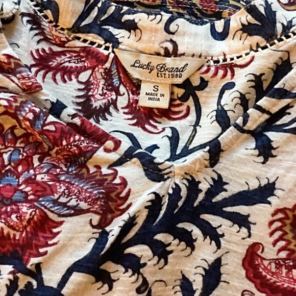 🌻Lucky Brand Floral Blouse🌻 - Picture 3 of 5